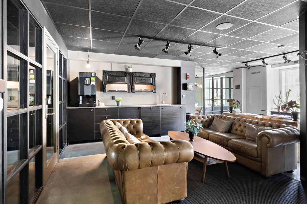 Forenom Aparthotel Stockholm Bromma Buitenkant foto