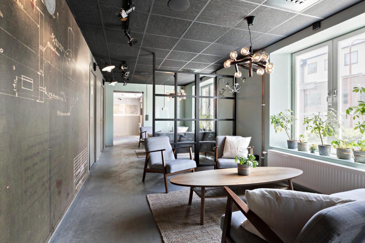 Forenom Aparthotel Stockholm Bromma Buitenkant foto