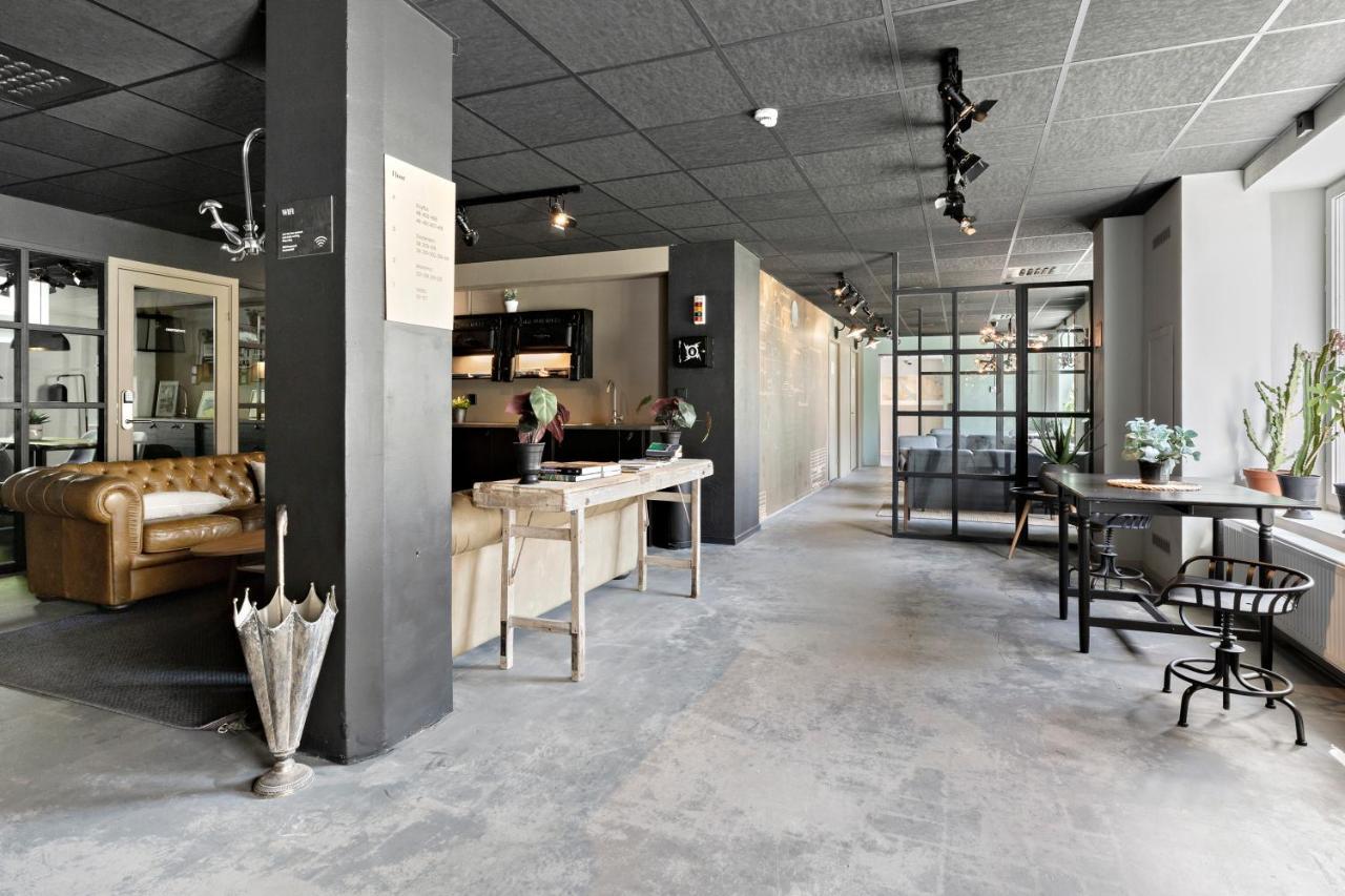 Forenom Aparthotel Stockholm Bromma Buitenkant foto