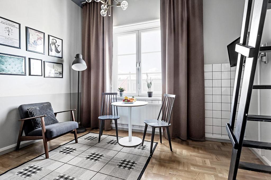 Forenom Aparthotel Stockholm Bromma Buitenkant foto